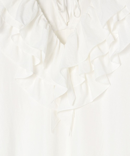 LEPSIM(レプシィム)の「フリルVネックノースリブラウス 570821(シャツ/ブラウス・レディース・ライトグリーン/ブラック/オフホワイト・FREE)」の13枚目の写真