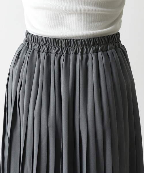 COLONY 2139（コロニートゥーワンスリーナイン）の「シアープリーツスカート（スカート・レディース・ホワイト/ブラック/チャコールグレー・FREE）」の14枚目の写真