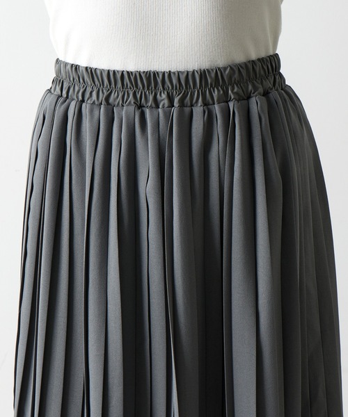 COLONY 2139（コロニートゥーワンスリーナイン）の「シアープリーツスカート（スカート・レディース・ホワイト/ブラック/チャコールグレー・FREE）」の13枚目の写真