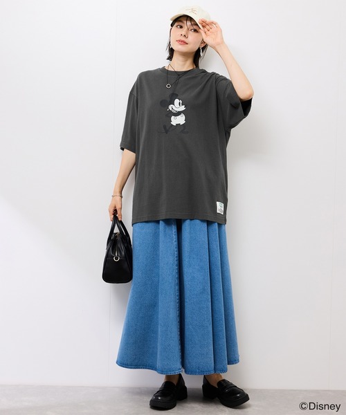 DISCUS ATHLETIC(ディスカス アスレチック)の「【DISCUS ATHLETIC/ディスカスアスレチック】DISCUS×Disney Tシャツ(Tシャツ/カットソー・レディース・チャコールグレー/ホワイト/スミクロ/ホワイト系その他2・38)」の6枚目の写真