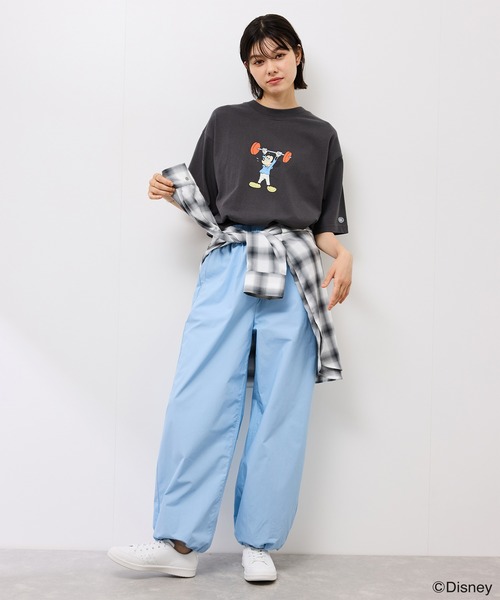 DISCUS ATHLETIC(ディスカス アスレチック)の「【DISCUS ATHLETIC/ディスカスアスレチック】DISCUS×Disney Tシャツ(Tシャツ/カットソー・レディース・チャコールグレー/ホワイト/スミクロ/ホワイト系その他2・38)」の13枚目の写真