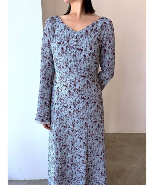 LAGUNAMOON（ラグナムーン）の「ヴィンテージフラワーフレアスリーブワンピース（ワンピース・レディース・ブラック/ブルー・SMALL/MEDIUM）」の8枚目の写真