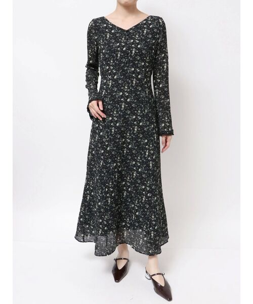 セール】ヴィンテージフラワーフレアスリーブワンピース（ワンピース