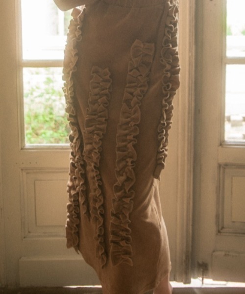 HONEY MI HONEY(ハニーミーハニー)の「velour frill skirt(スカート・レディース・ブラウン/ブラック/ベージュ・FREE)」の3枚目の写真