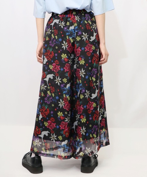 スカラー ScoLar アート・ネコ花柄 2柄展開シアービスチェ （オフホワイト） スカラー ScoLar アート・ネコ花柄 2柄展開シアービスチェ