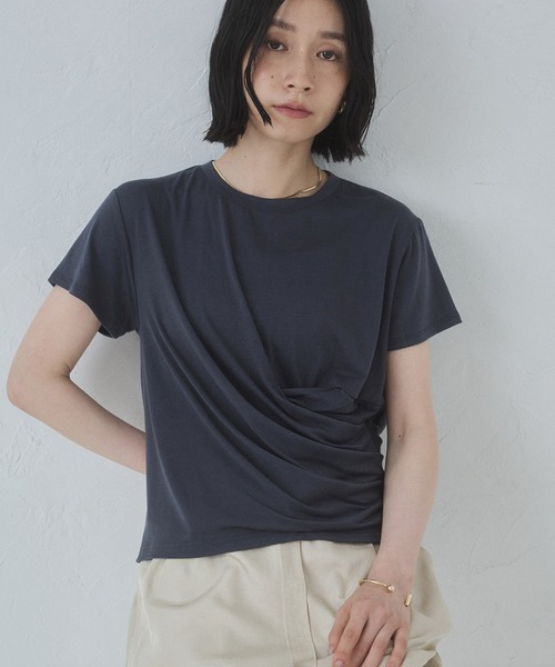 hunch(ハンチ)の「ドレープ デザイントップス(Tシャツ/カットソー・レディース・杢グレー/ネイビー/ブラック・FREE)」の3枚目の写真