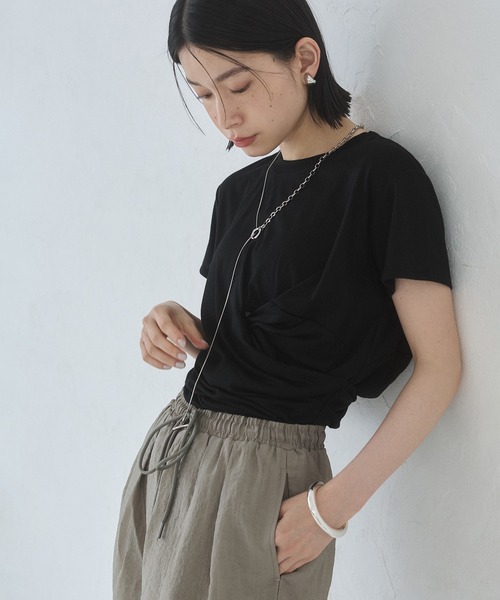 hunch(ハンチ)の「ドレープ デザイントップス(Tシャツ/カットソー・レディース・杢グレー/ネイビー/ブラック・FREE)」の5枚目の写真