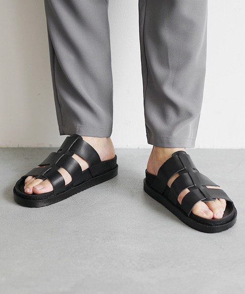 MinoriTY（マイノリティ）の「【MinoriTY】軽量素材厚底PUレザーサンダル メンズ ウィメンズ ユニセックス（サンダル・メンズ・ブラック・26/27/28）」の3枚目の写真