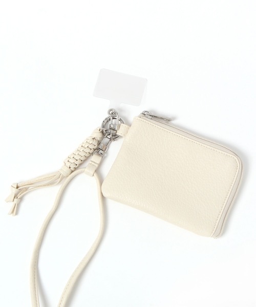 LAKOLE（ラコレ）の「フェイクレザーポーチ付きマルチスマホショルダーストラップ / 583271（スマホグッズ・レディース・ブラウン/アイボリー/ブラック/その他6・FREE）」の17枚目の写真