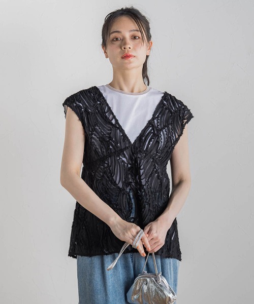 Droite lautreamont（ドロワットロートレアモン）の「チュールコード刺繍ビスチェ≪洗濯機で洗える≫（シャツ/ブラウス・レディース・ベージュ/オフホワイト/ブラック・M）」の2枚目の写真