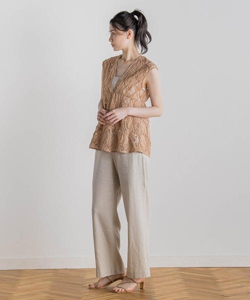 Droite lautreamont（ドロワットロートレアモン）の「チュールコード刺繍ビスチェ≪洗濯機で洗える≫（シャツ/ブラウス・レディース・ベージュ/オフホワイト/ブラック・M）」の8枚目の写真