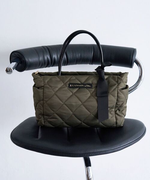 LANVIN en Bleu(ランバンオンブルー)の「オルセー パデッドミニトート(トートバッグ・レディース・ブラック/チャコールグレー・FREE)」の1枚目の写真