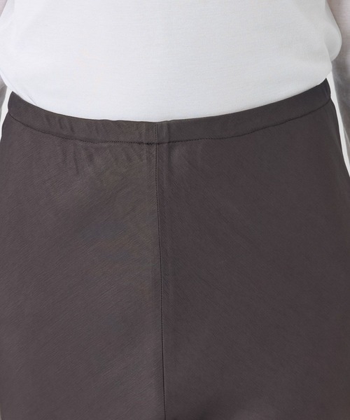 BABYLONE（バビロン）の「アセテートバイヤスパンツ（その他パンツ・レディース・チャコール/アイボリー・フリー）」の16枚目の写真