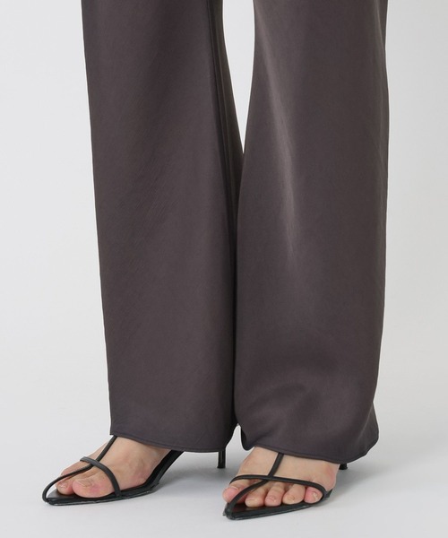 BABYLONE（バビロン）の「アセテートバイヤスパンツ（その他パンツ・レディース・チャコール/アイボリー・フリー）」の17枚目の写真