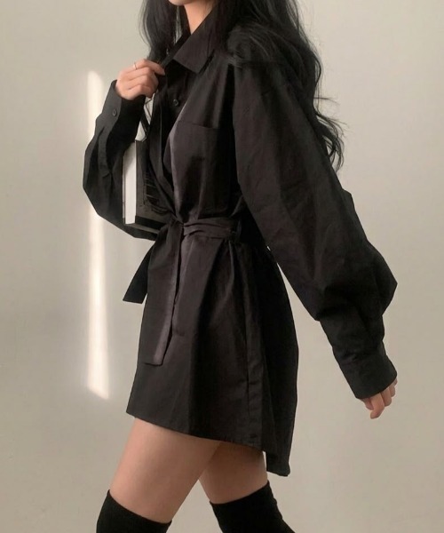SHEPP(シープ)の「ウエストベルトマーク シャツミニワンピース(シャツワンピース・レディース・ブラック/ホワイト・L/M)」の13枚目の写真