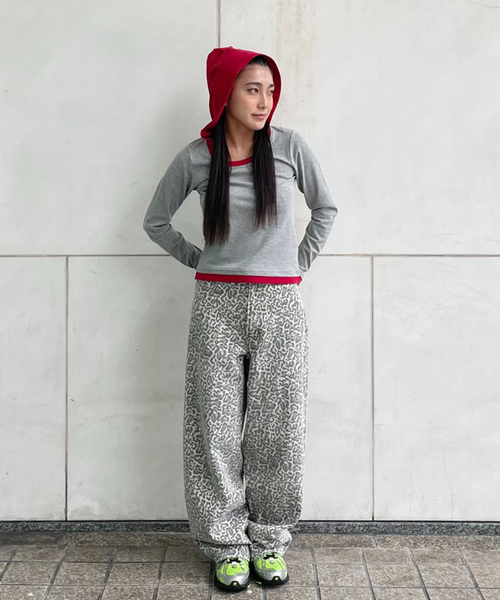 レイヤードフーディーロングスリーブトップス（Tシャツ/カットソー