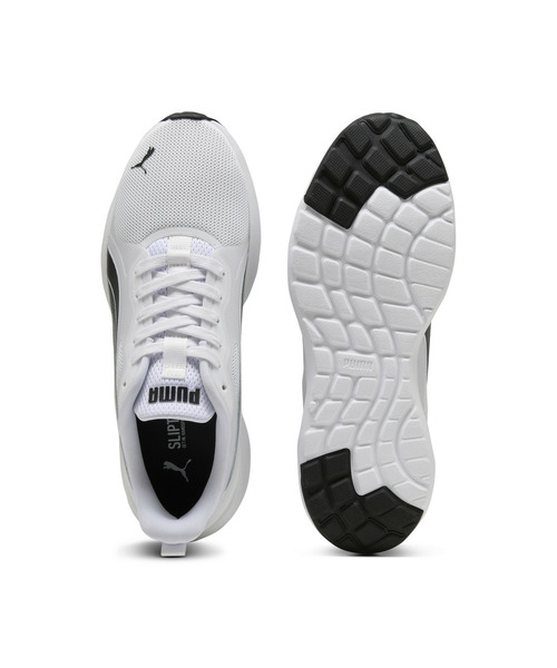 PUMA(プーマ)の「PUMA プーマ ユニセックス ソフトライド コスミック ST イーズイン スニーカ(スニーカー・メンズ・ブラック/ホワイト×ブラック・22.0cm/23.0cm/22.5cm/26.0cm/25.5cm/27.0cm/26.5cm/24.0cm/23.5cm/25.0cm/24.5cm/30.0cm/29.5cm/28.0cm/27.5cm/29.0cm/28.5cm)」の10枚目の写真