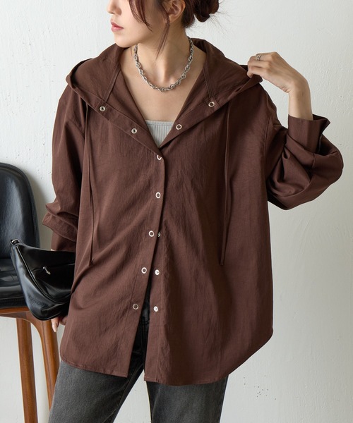 COLONY 2139(コロニートゥーワンスリーナイン)の「起毛フードシャツ(シャツ/ブラウス・レディース・ブラック/ブラウン/グレイッシュベージュ・FREE)」の4枚目の写真