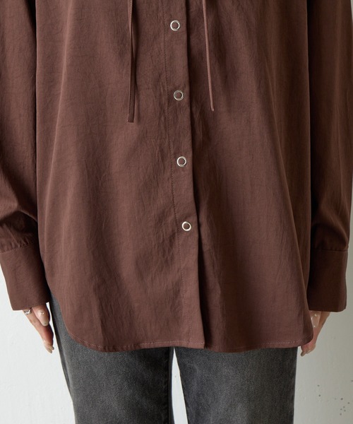 COLONY 2139(コロニートゥーワンスリーナイン)の「起毛フードシャツ(シャツ/ブラウス・レディース・ブラック/ブラウン/グレイッシュベージュ・FREE)」の22枚目の写真