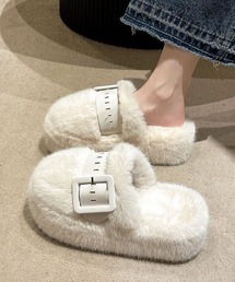 MONO8（モノハチ）の「かわいいふわもこサンダル（サンダル）」