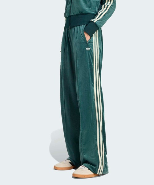 adidas Originals × Liberty London エンボス加工ベルベット