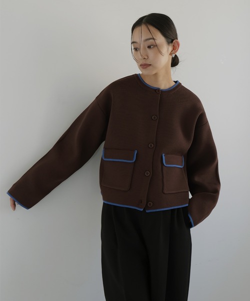 hellam（へラム）の「バイカラーニットカーディガン（カーディガン/ボレロ・レディース・アイボリー/ブラック/チャコール/ブラウン・FREE）」の5枚目の写真