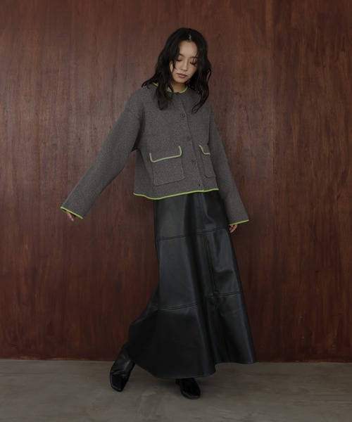 hellam（へラム）の「バイカラーニットカーディガン（カーディガン/ボレロ・レディース・アイボリー/ブラック/チャコール/ブラウン・FREE）」の10枚目の写真