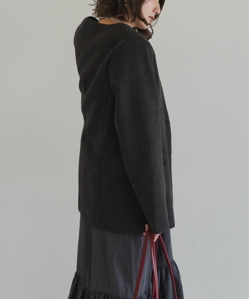 Bonjour Sagan(ボンジュールサガン)の「ノーカラーウールライクジャケット(ノーカラージャケット・レディース・チャコールグレー/ダークブラウン/オートミール・FREE)」の8枚目の写真