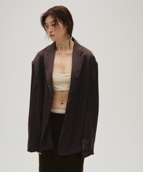TODAYFUL(トゥデイフル)の「Satin Over Jacket(テーラードジャケット・レディース・キナリ/ブラック/ダークブラウン・36inch/38inch)」の5枚目の写真