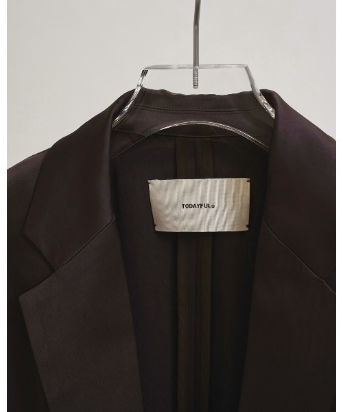 TODAYFUL(トゥデイフル)の「Satin Over Jacket(テーラードジャケット・レディース・キナリ/ブラック/ダークブラウン・36inch/38inch)」の17枚目の写真