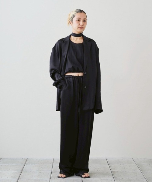 TODAYFUL(トゥデイフル)の「Satin Over Jacket(テーラードジャケット・レディース・キナリ/ブラック/ダークブラウン・36inch/38inch)」の19枚目の写真