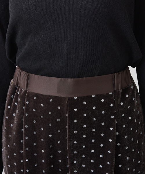 COLLAGE GALLARDAGALANTE（コラージュガリャルダガランテ）の「グリッタードットベロアキャミセットアップ（セットアップ・レディース・ブラック/ブラウン・FREE）」の17枚目の写真