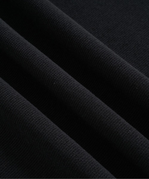 UNITED TOKYO（ユナイテッドトウキョウ）の「【春先も大活躍】アウトラスト メリノウール クルーネックニット　 温度調整素材｜ストレッチ｜イージーケア|冬服|インナー｜ウールニット｜ロングシーズン（ニット/セーター・メンズ・モカ/ライトグレー/ブラック/オリーブ/オフホワイト・1/2/3）」の11枚目の写真