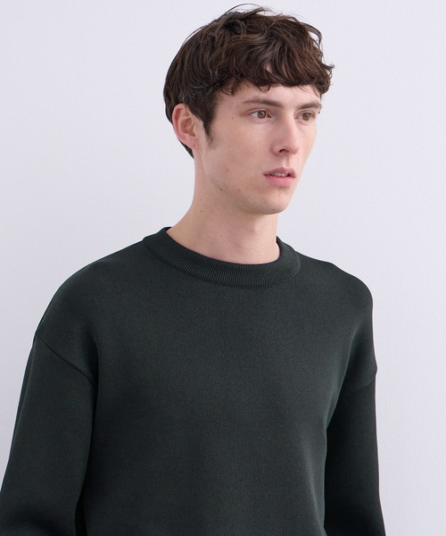 UNITED TOKYO（ユナイテッドトウキョウ）の「【春先も大活躍】アウトラスト メリノウール クルーネックニット　 温度調整素材｜ストレッチ｜イージーケア|冬服|インナー｜ウールニット｜ロングシーズン（ニット/セーター・メンズ・モカ/ライトグレー/ブラック/オリーブ/オフホワイト・1/2/3）」の21枚目の写真