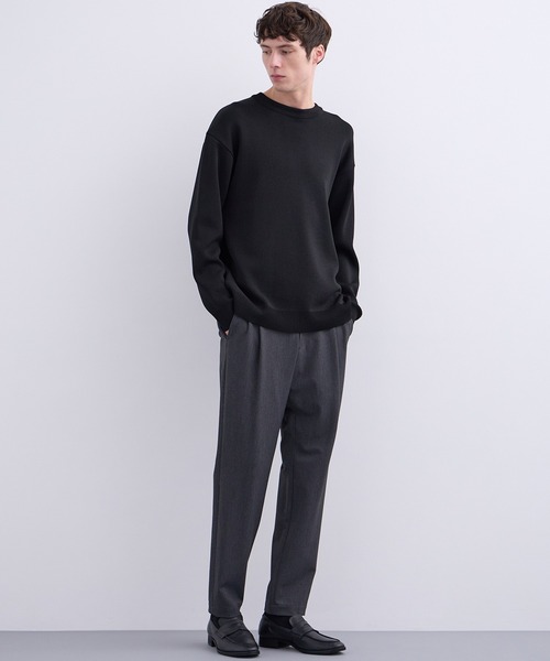 UNITED TOKYO（ユナイテッドトウキョウ）の「【春先も大活躍】アウトラスト メリノウール クルーネックニット　 温度調整素材｜ストレッチ｜イージーケア|冬服|インナー｜ウールニット｜ロングシーズン（ニット/セーター・メンズ・モカ/ライトグレー/ブラック/オリーブ/オフホワイト・1/2/3）」の14枚目の写真