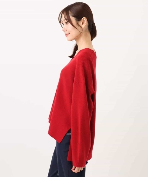 MK MICHEL KLEIN(エムケーミッシェルクラン)の「片畦編みVネックニット/洗える(ニット/セーター・レディース・アイボリー/モカ/レッド/ライトグレー/ネイビー/ライトブルー・38)」の22枚目の写真