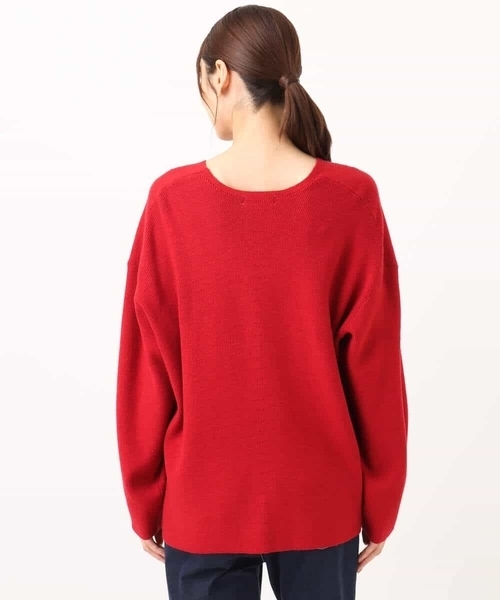 MK MICHEL KLEIN(エムケーミッシェルクラン)の「片畦編みVネックニット/洗える(ニット/セーター・レディース・アイボリー/モカ/レッド/ライトグレー/ネイビー/ライトブルー・38)」の21枚目の写真