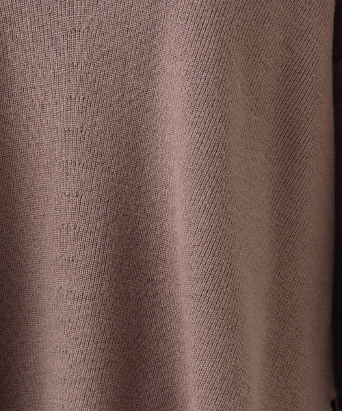 MK MICHEL KLEIN(エムケーミッシェルクラン)の「片畦編みVネックニット/洗える(ニット/セーター・レディース・アイボリー/モカ/レッド/ライトグレー/ネイビー/ライトブルー・38)」の13枚目の写真