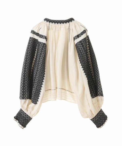 CURRENTAGE（カレンテージ）の「【CURRENTAGE/カレンテージ】Embroidery jacquard blouse（シャツ/ブラウス・レディース・ホワイト×ブラック・FREE）」の2枚目の写真