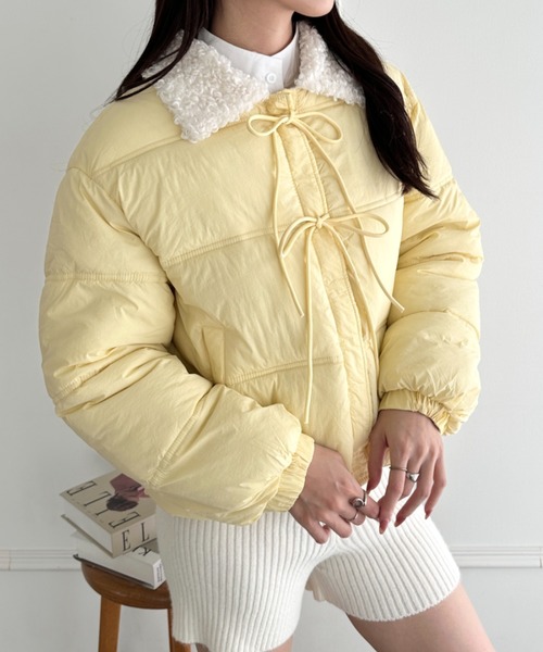 wears(ウェアーズ)の「フロントリボンボリュームダウンジャケット(ダウンジャケット/コート・レディース・イエロー/ブラック/アイボリー・FREE)」の1枚目の写真