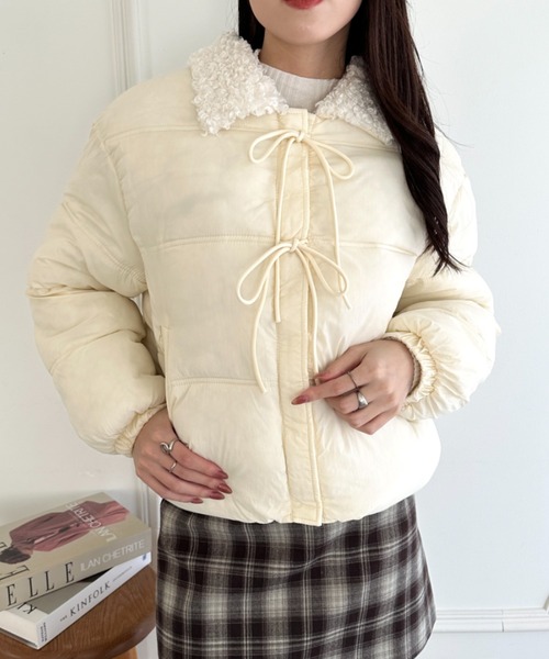 wears(ウェアーズ)の「フロントリボンボリュームダウンジャケット(ダウンジャケット/コート・レディース・イエロー/ブラック/アイボリー・FREE)」の6枚目の写真
