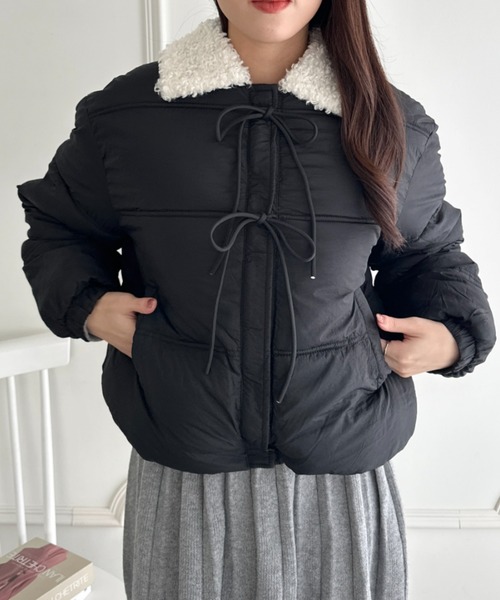 wears(ウェアーズ)の「フロントリボンボリュームダウンジャケット(ダウンジャケット/コート・レディース・イエロー/ブラック/アイボリー・FREE)」の14枚目の写真