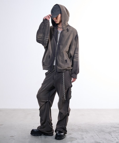 VI E DIT(ヴィエディット)の「Random tack sweat pants/ランダムタックスウェットパンツ(スウェットパンツ・メンズ・チャコールグレー/ブラック・1/2)」の7枚目の写真