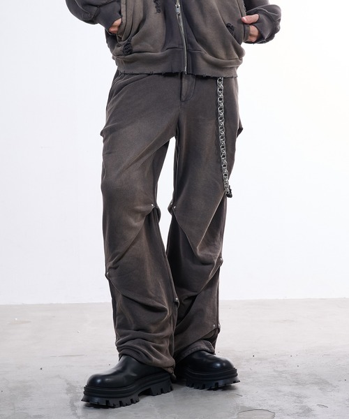 VI E DIT(ヴィエディット)の「Random tack sweat pants/ランダムタックスウェットパンツ(スウェットパンツ・メンズ・チャコールグレー/ブラック・1/2)」の6枚目の写真