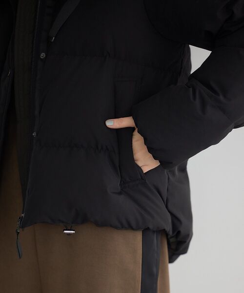 YECCA VECCA(イェッカヴェッカ)の「WILL CYCLE DOWN ブルゾン(ダウンジャケット/コート・レディース・アイボリー/ブラック/ネイビー・FREE)」の12枚目の写真