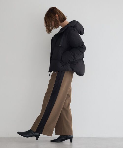 YECCA VECCA(イェッカヴェッカ)の「WILL CYCLE DOWN ブルゾン(ダウンジャケット/コート・レディース・アイボリー/ブラック/ネイビー・FREE)」の19枚目の写真