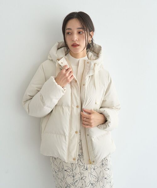 YECCA VECCA(イェッカヴェッカ)の「WILL CYCLE DOWN ブルゾン(ダウンジャケット/コート・レディース・アイボリー/ブラック/ネイビー・FREE)」の2枚目の写真