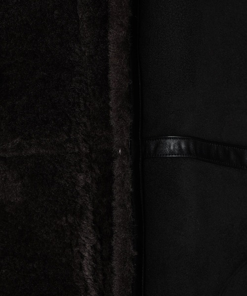 LEPSIM(レプシィム)の「リバーシブルムートンボアポンチョコート 601535(ムートンコート・レディース・ブラック/グレイッシュベージュ・FREE)」の12枚目の写真