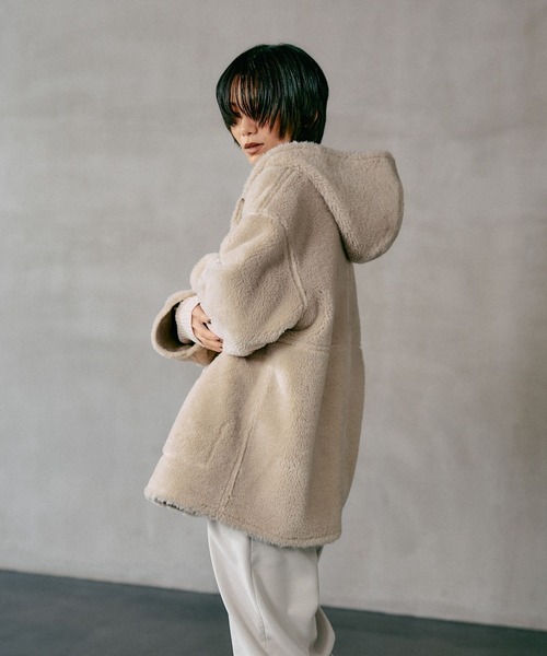 の*ん様 ❗️最安値❗️【美品】QTUME フェイクムートンポンチョ 美品】QTUME フェイクムートンポンチョ