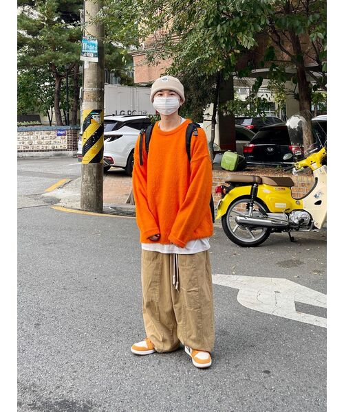 FRIZMWORKS(フリズムワークス)の「NYLON CARGO BALLOON PANTS _ BEIGE(その他パンツ・メンズ・その他・X-LARGE/SMALL/MEDIUM/LARGE)」の4枚目の写真